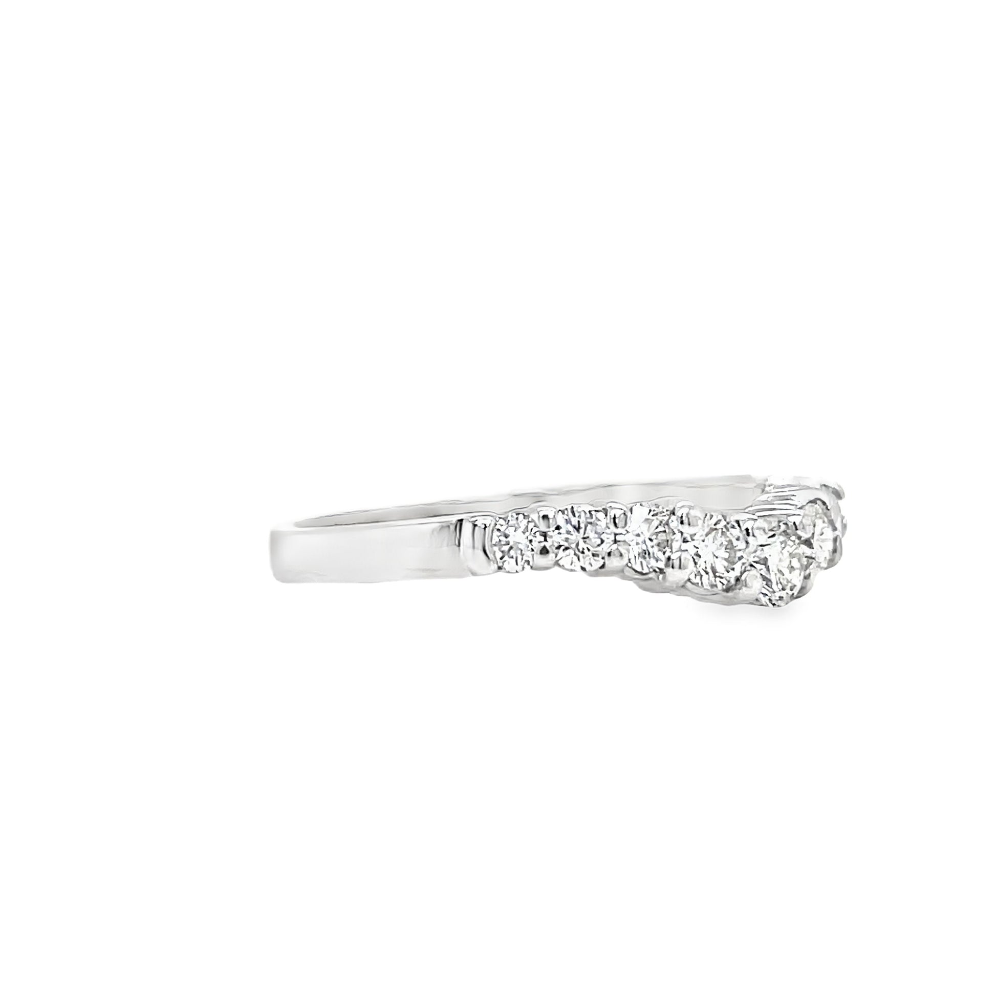 Anniversary Diamond V- Shape Ring 0.55 cts Side view 