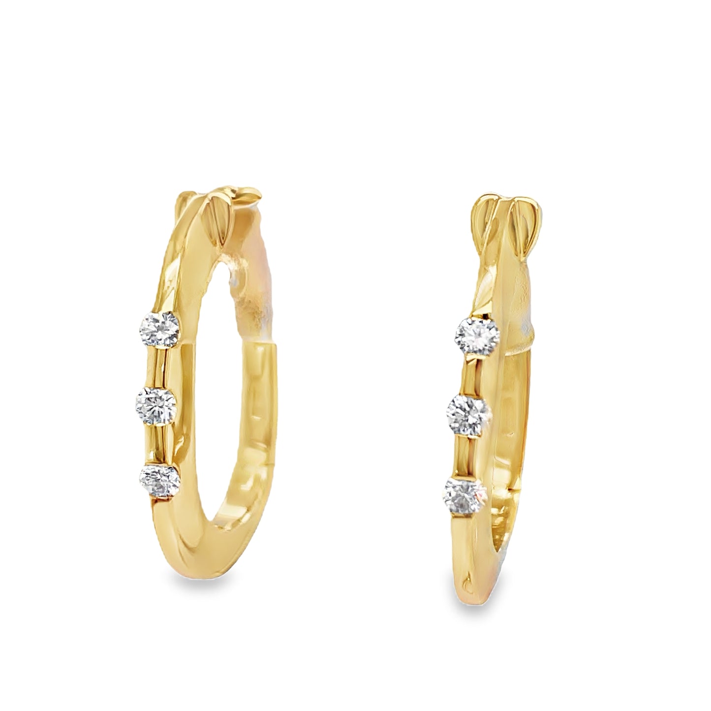 18k Diamond Oval Shape Hoop Earrings Side view