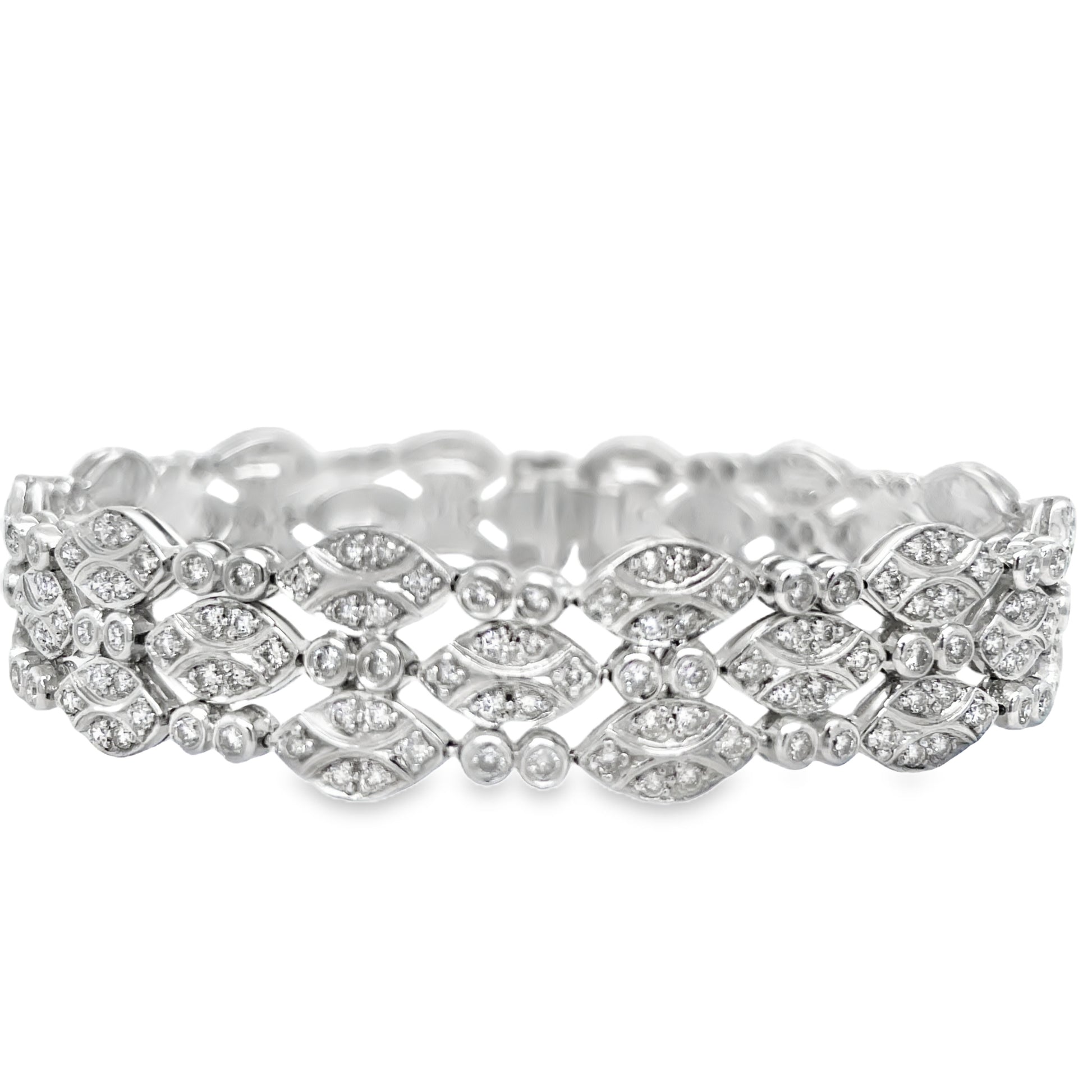 Diamond Pave Set Link Bracelet 4.15 cts Top View Clasp Fastened 