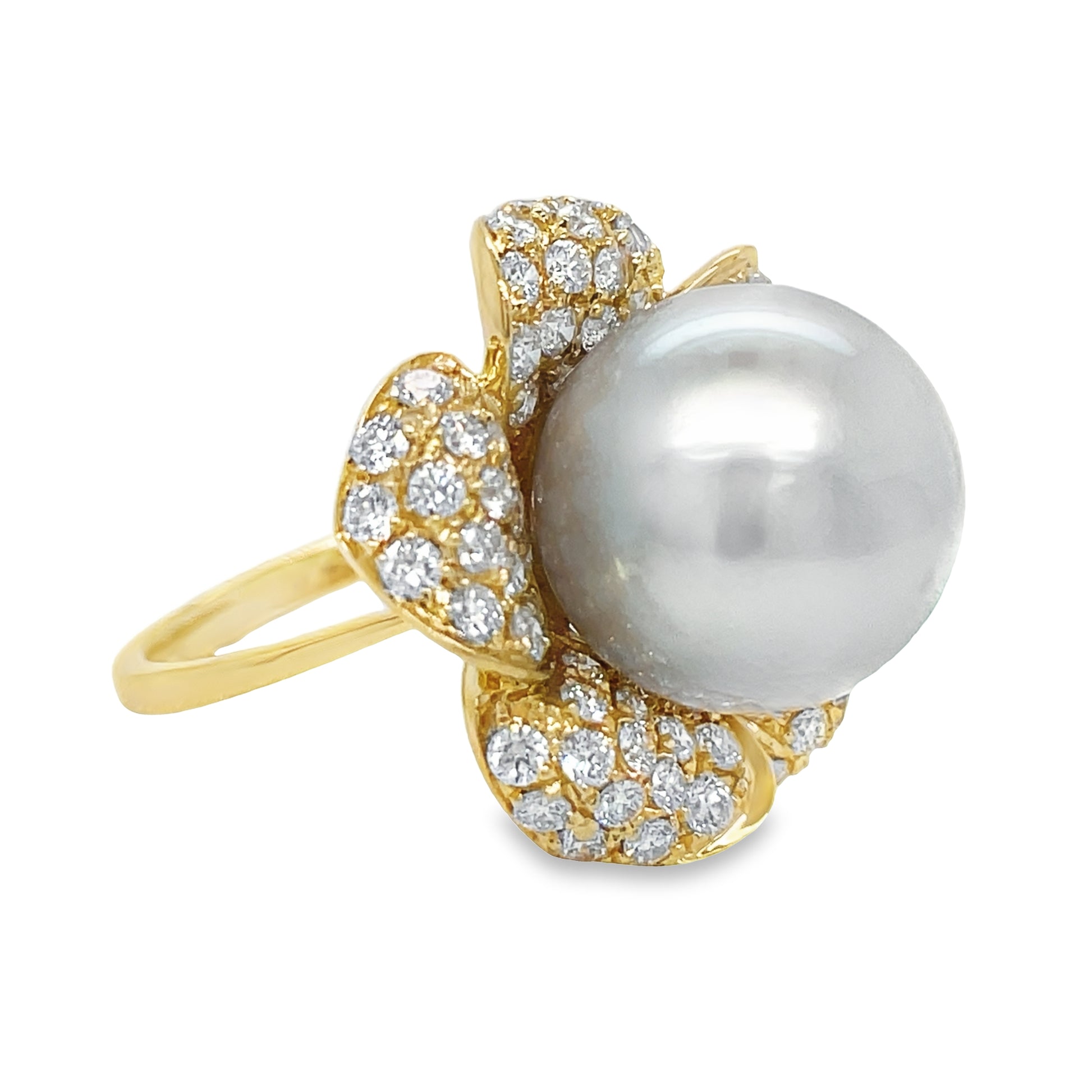 Side view of 18k Yellow Gold Large South Sea Pearl Diamond Ring 14.00 
