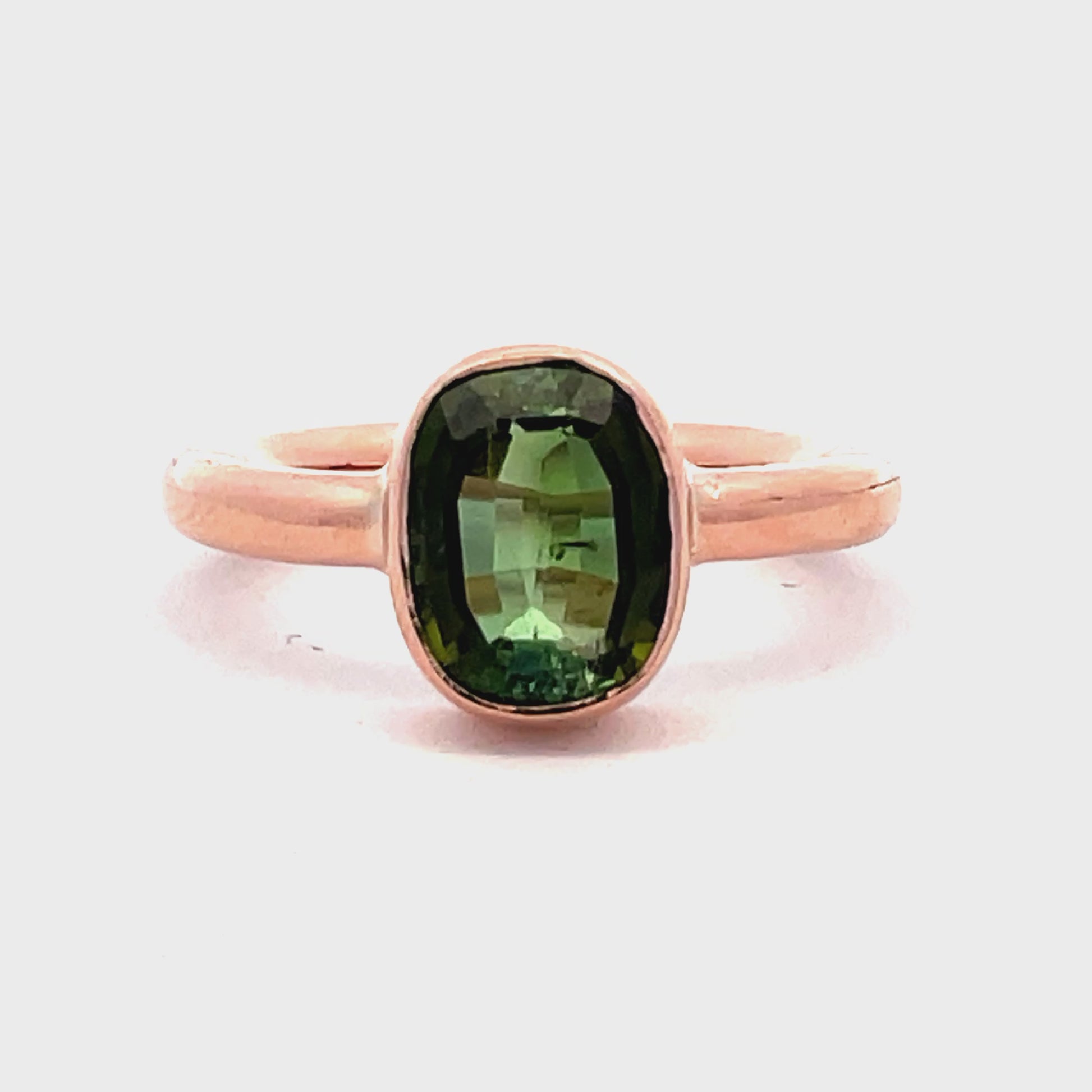 Try on video of Green Tourmaline Chunky 14k Rose Gold Ring 