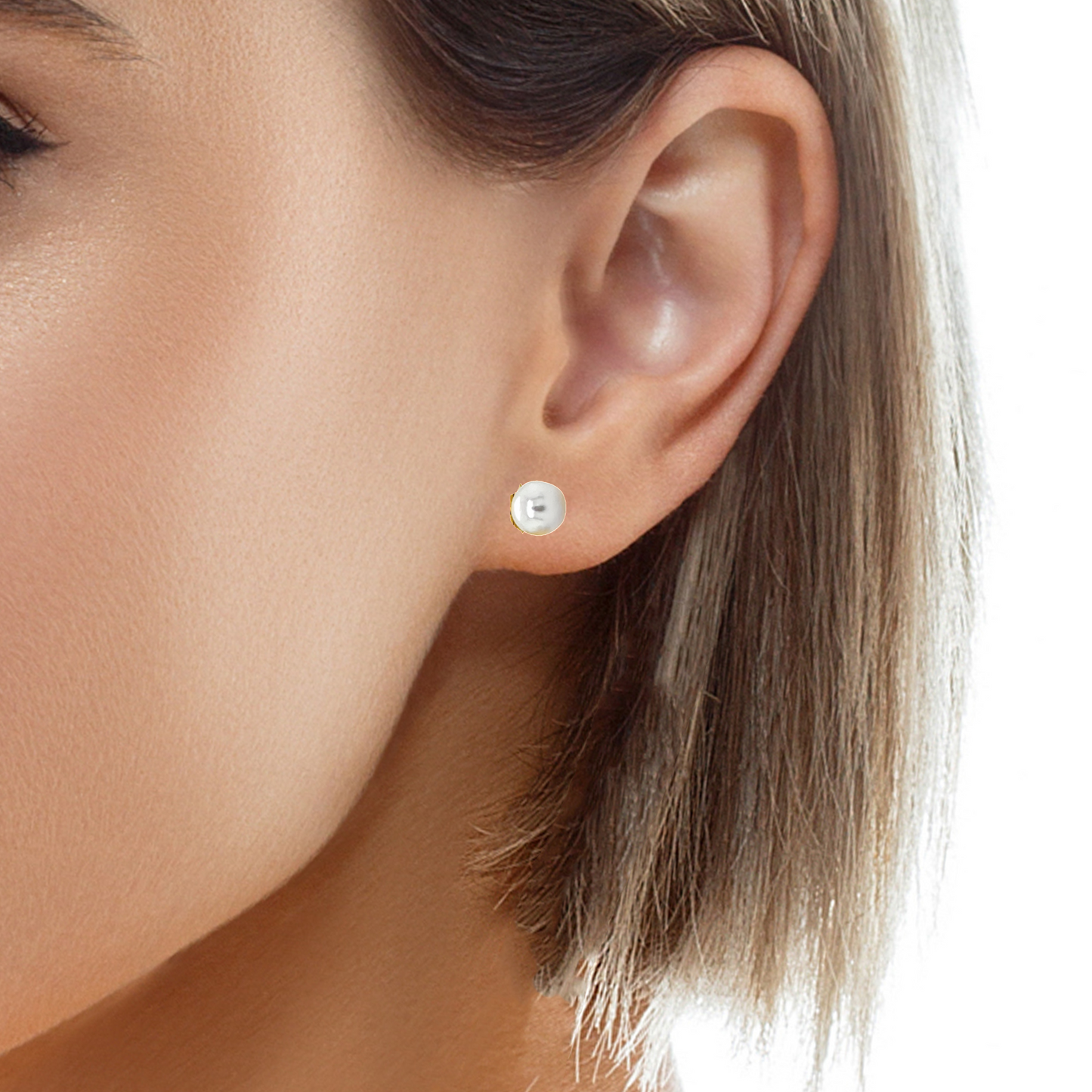 Akoya Cultured Pearl Studs 5.50 mm Yellow Gold Try on View