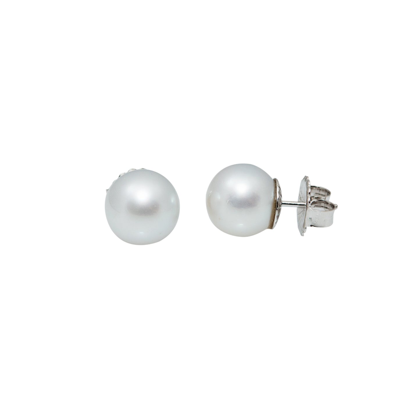 Front and side view of ront view of 14k White Gold Akoya Cultured Pearls Studs 9.00 mm