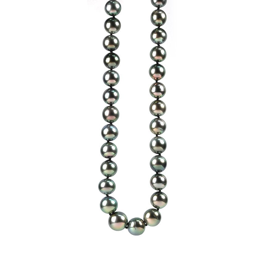 Front view of 14k White Gold Black Tahitian Pearl Necklace