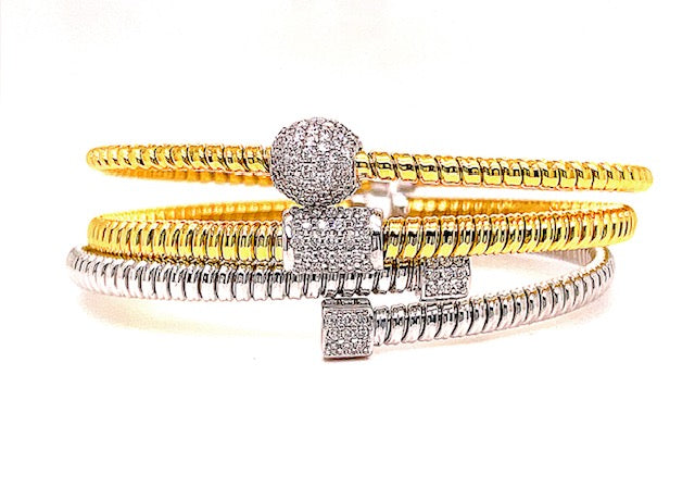 Front view of Italian Two Tone Diamond Flexible Round Motif Bangle Bracelet
